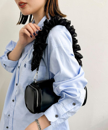 フリルハンドル横長ボックスショルダーバック