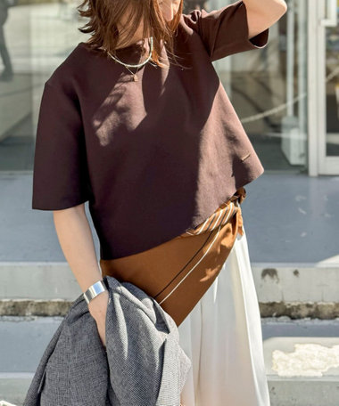 《手洗い可能》ホールガーメントニットＴ