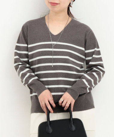 スーパーストレッチVネックプルオーバーニット　ラメボーダー