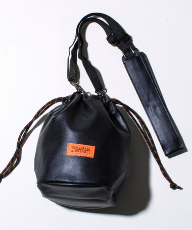 【UNIVERSAL OVERALL】ECO レザー巾着 ショルダーバッグ