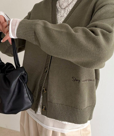 メッセージニットカーディガン