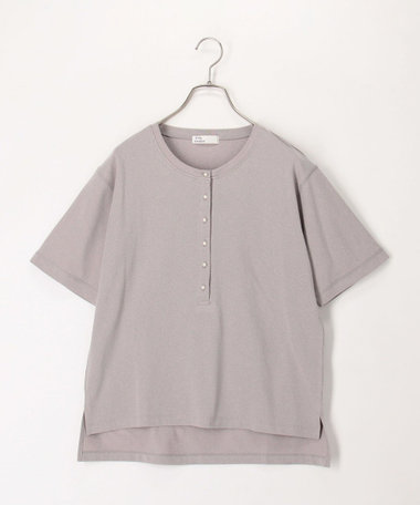 ドライタッチ天竺ヘンリーネックパール釦Tee