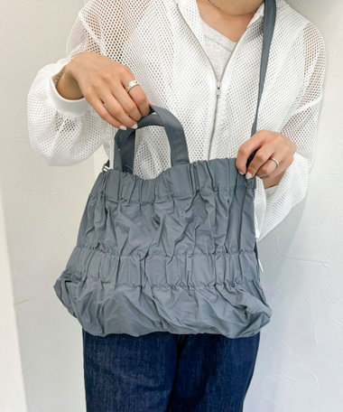 【ACOC/アコック】シャーリングギャザーヨコ型トートバック