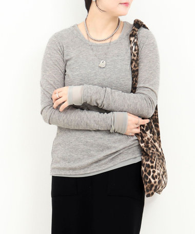 シアーフライス×チュールレイヤードプルオーバー