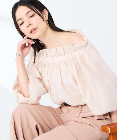 ウォッシャブルシアーシルクワッシャーオフショルブラウス