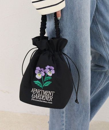 【JOli JOli/ジョリジョリ】刺しゅう巾着バッグ