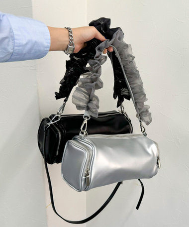 フリルハンドル横長ボックスショルダーバック