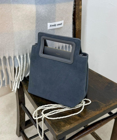 【BEAURE/ビュレ】スクエアハンドルスエードバッグ