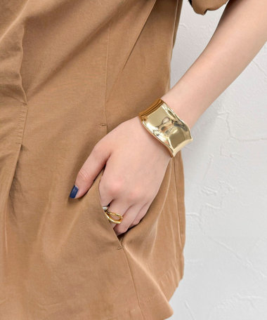 メタルバングル