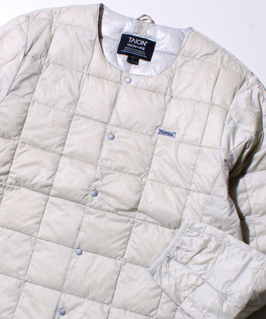 【UNISEX/4サイズ/6色展開】FREDYMAC別注 TAION インナーダウンジャケット