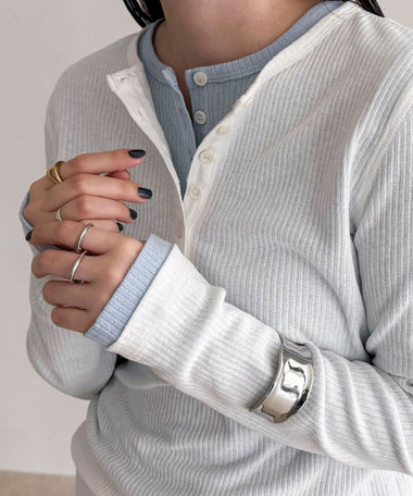 シアーテレコヘンリーネックプルオーバー