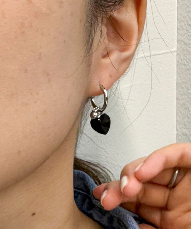 ハートチャームアシメピアス