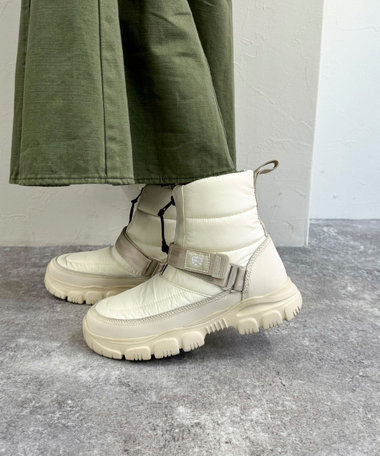 SLY☆Ngm.S LOOSE ブーツ。アイボリー SLY（スライ） ブーツ Ngm.S