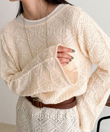 モヘヤ混透かし柄ベルスリーブワンピース