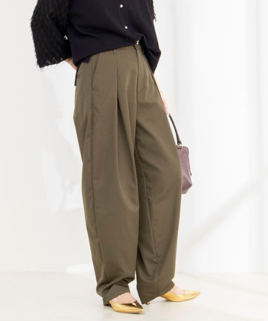 ウォッシャブルタックバレルチノパンツ