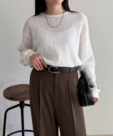 ラウンドヘムカットブラウス