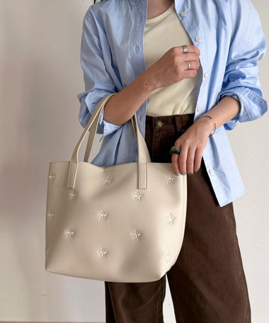 星刺しゅうフェイクレザートートバッグ