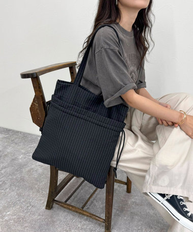 サッカーアウトポケットトートバッグ