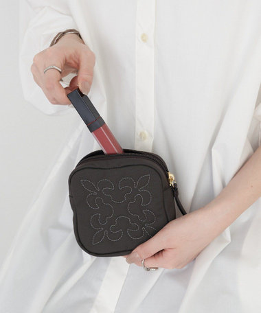 コーデュラナイロンスクエアポーチ(CE-1724)