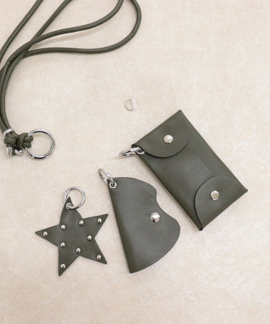 マルチウェイチャームストラップ