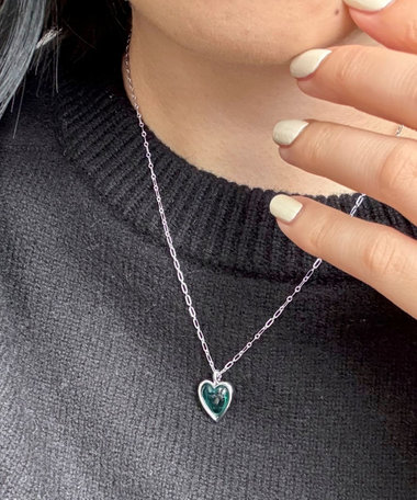 クリアハートトップネックレス