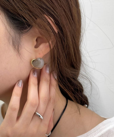 マーブル×メタルシャドーピアス