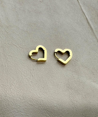 ステンレスハートワンタッチピアス