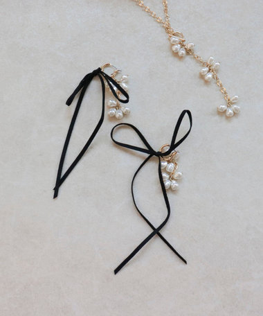 粒パールリボンピアス