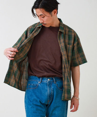 【軽羽織りにおすすめ】シアーチェック 半袖ZIPシャツ