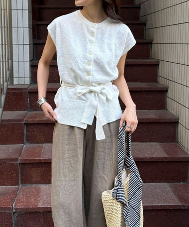 ベルト付きニットベスト