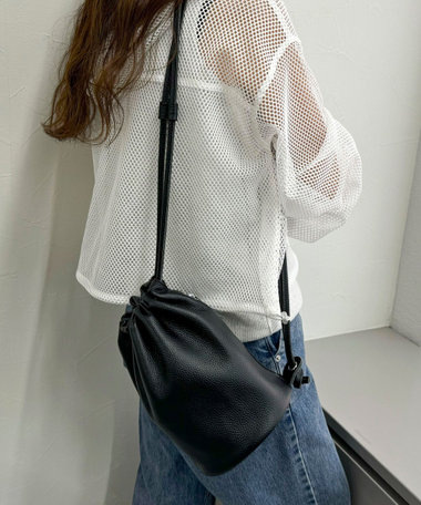 シュリングレザー巾着サックバック