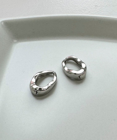 なみなみワンタッチイヤリング