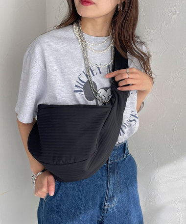 ボーダーキルトテープショルダーバッグ