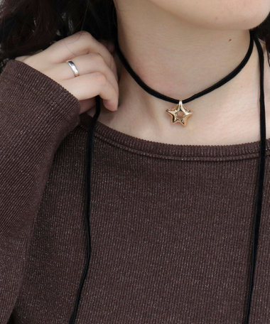 スタートップベロアチョーカー