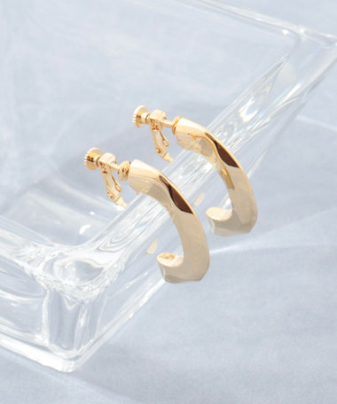 【grâce grace/グラスグラス】ロックC型イヤリング