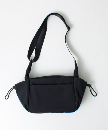 【SML/エスエムエル】SIDE POCKET SHOULDER BAG
