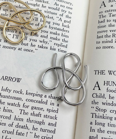 フローパイプブローチ