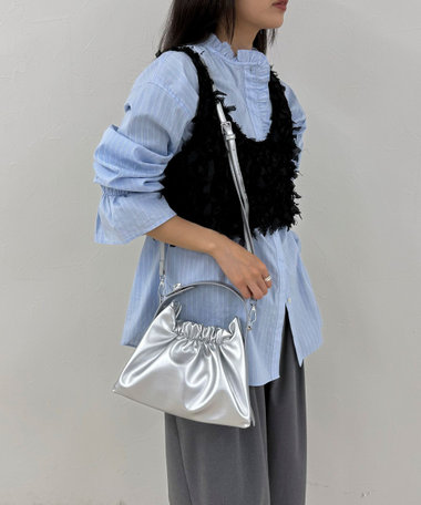 ギャザー三角ワンハンドルバッグ