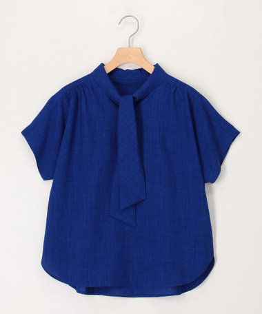 ボウタイブラウス