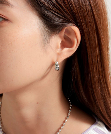 ステンレスウェーブワンタッチプチピアス