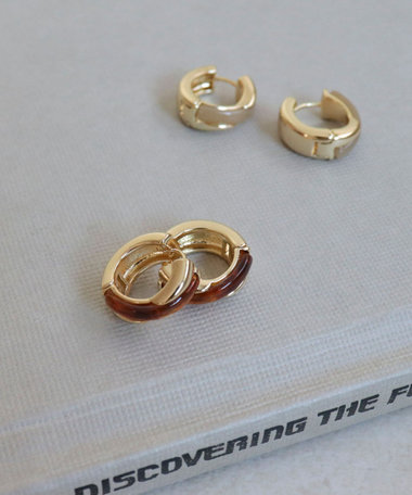 マーブルクロスワンタッチピアス