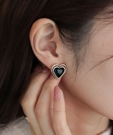 アンティーク調BKハートピアス