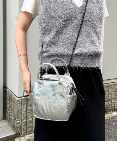 キューブメタリック2WAYバッグ