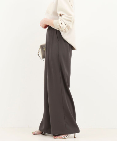 タックワイドパンツ