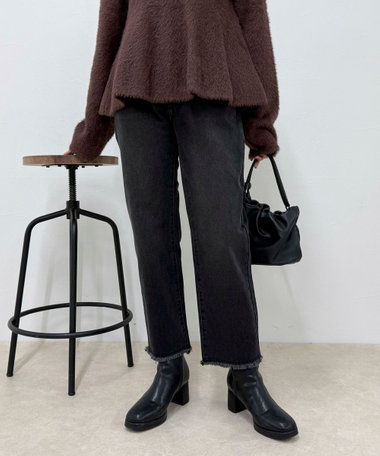 カットオフデニムパンツ