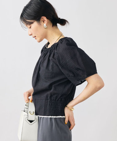 ウォッシャブル袖ボリュームサッカーブラウス