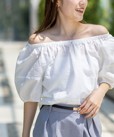 ウォッシャブル袖ボリュームサッカーブラウス