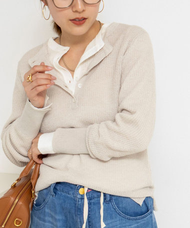《手洗い可能》ギマポリコットンワッフルヘンリーネックプルオーバー
