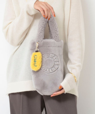 ムートン刺繍バッグ　made in Italy