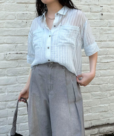 シアーストライプ半袖シャツ